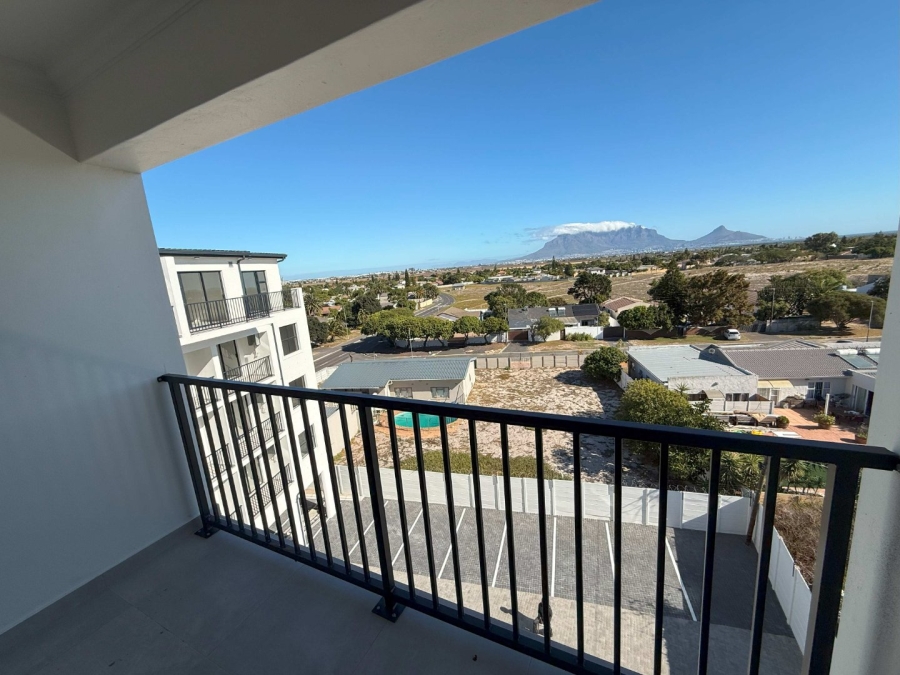 2 Bedroom Property for Sale in Table View Western Cape